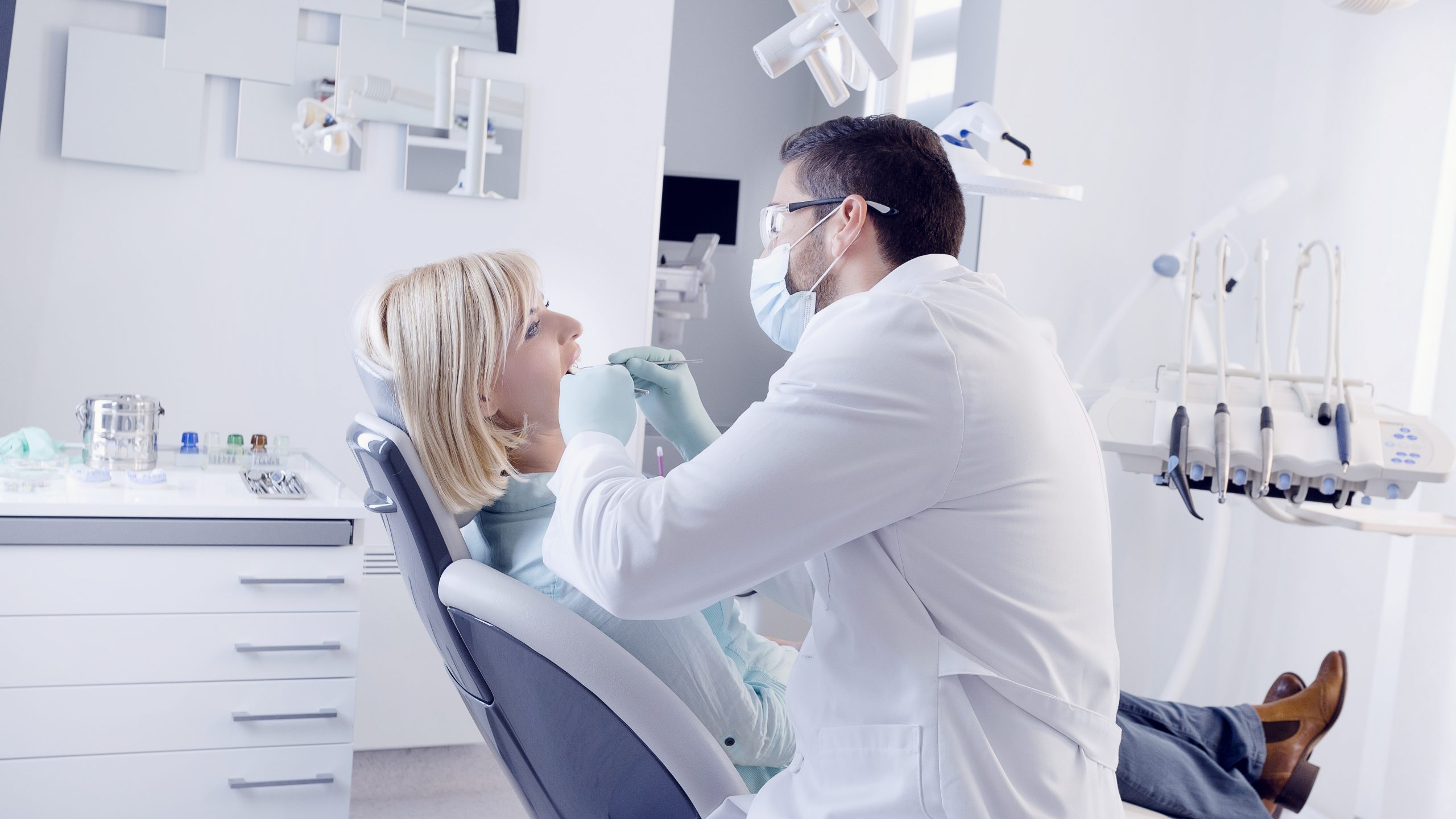 Dentist in Gaston, OR
